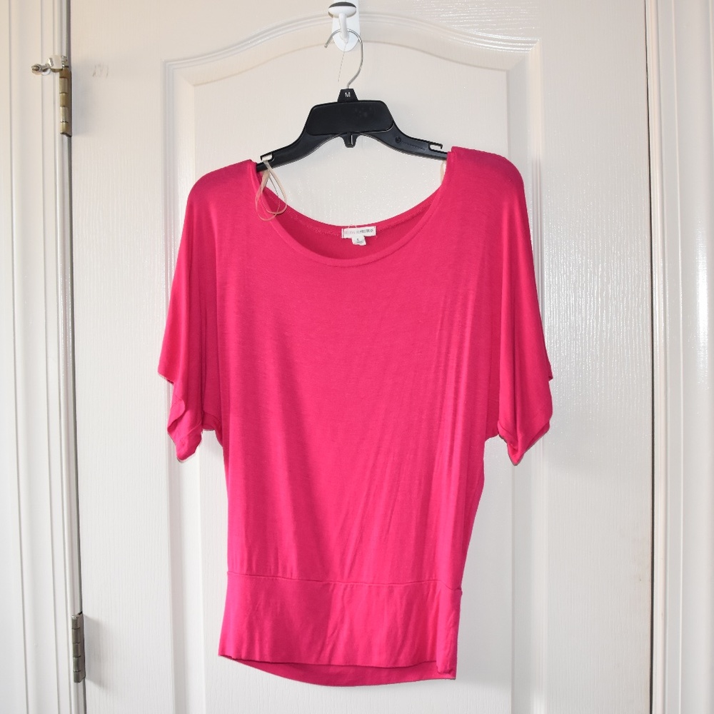 Stretchy On/Off Shoulder Top S/M